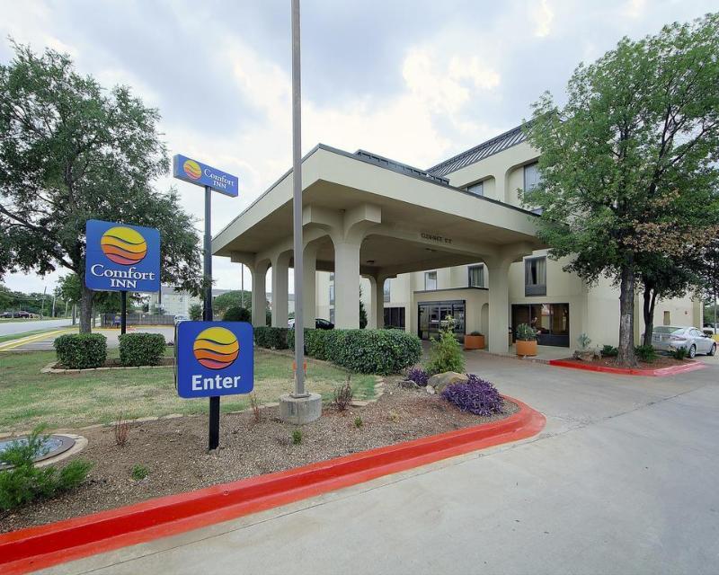 Comfort Inn Wichita Falls North Exterior foto